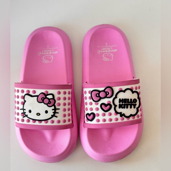 Hello Kitty Shoes - HELLO KITTY PINK RUBBER SLIDES SIZE 6